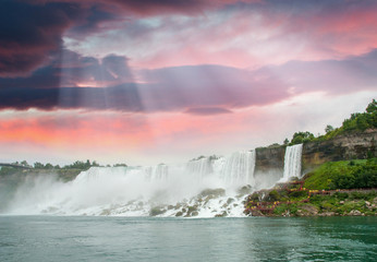 Fototapeta premium Magnificence of Niagara Falls. Wonderful colors of nature