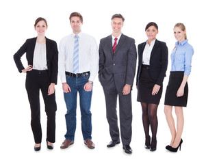 Obraz premium Group Of Businesspeople In Pose