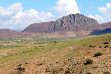 Fototapeta na wymiar Mongolski krajobraz