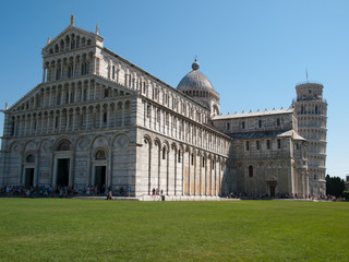 Fototapeta na wymiar Cathedral and Leaning Tower in Pisa,Italy