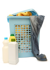 Washing basket with detergent
