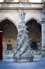 pinaculo de la catedral de León