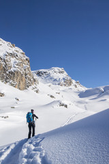Fototapeta na wymiar Narty w Alpach