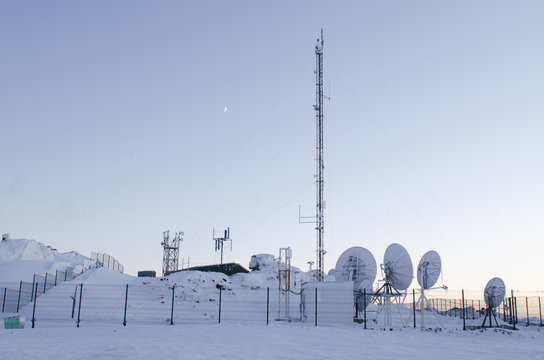 Moon above the Arctic cell site