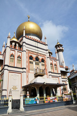 Fototapeta na wymiar Sultan mosque Singapore