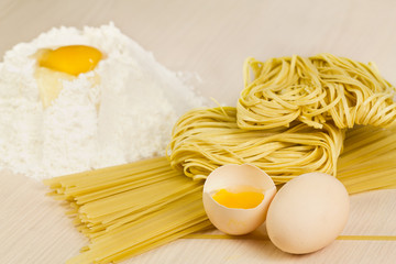 Noodles and spagetti.