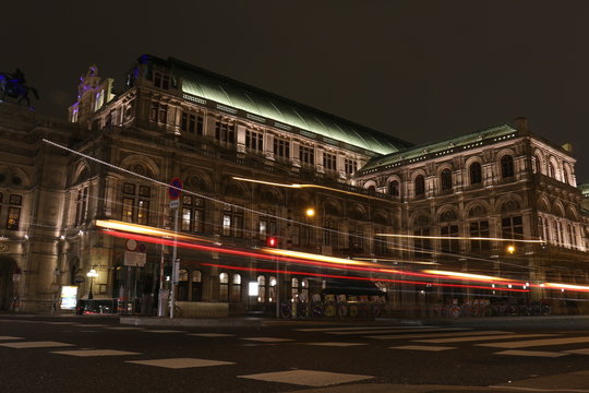 opera house at night vienna austria