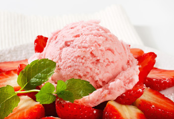 Strawberry sherbet