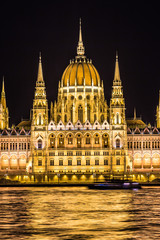 Fototapeta na wymiar Budapest Parliament building in Hungary at twilight.
