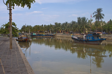 Naklejka na ściany i meble Boats in Hoi An, Vietnam