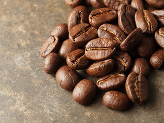 Roasted coffee beans