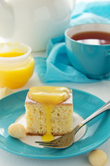 Sweet cake brownies (blondie) with macadamia nuts.