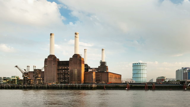 Battersea Power Station Time Lapse, London