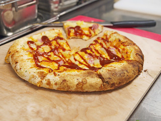 pizza hawaii