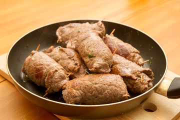 Rouladen in a pan