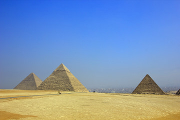 Fototapeta na wymiar Giza pyramids in Egypt
