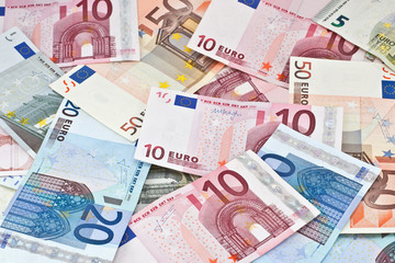 euro banknotes