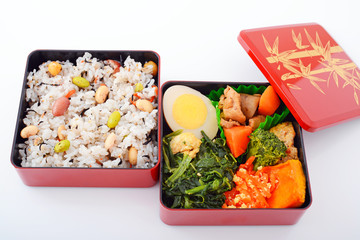 炊き込みご飯のお弁当