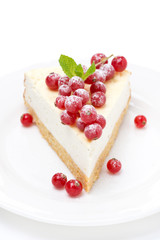 vanilla cheesecake with red currants
