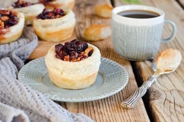 Puff pastry tarts with cranberries and walnuts