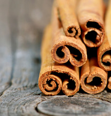 cinnamon sticks