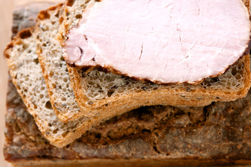Fresh wholemeal bread with smoked loin of pork
