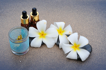 Fototapeta na wymiar white frangipani flower with essential oil