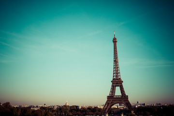 Fototapeta na wymiar The Eiffel tower,the most popular landmarks in the world