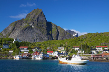 Fototapeta na wymiar Fishing boats in Norway