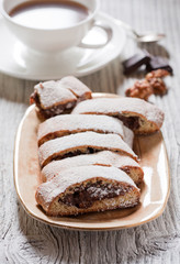 Biscotti with chocolate cream