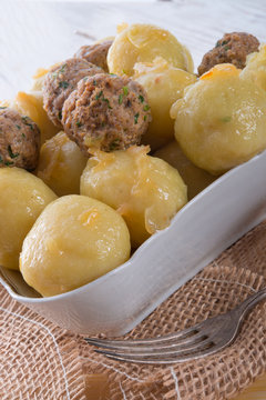 dumplings with meatball