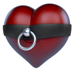 Rotes Herz in Ring der O aus Stahl und Leder