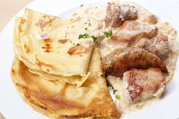 pancakes with meat