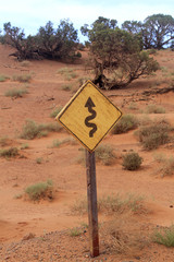 panneau virages à monument Valley, Arizona