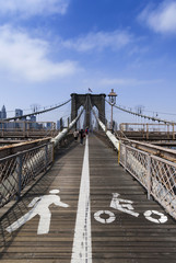 Spurmarkierungen auf der Brooklyn bridge, New York