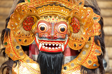 Fototapeta premium Bali mask during a classic national Balinese