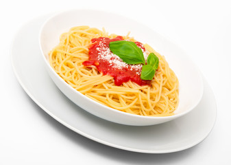spaghetti pomodoro e basilico