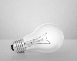  energy saving light bulb