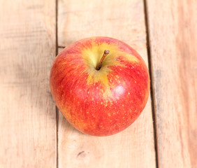 red apple