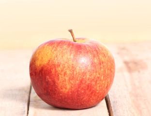 red apple