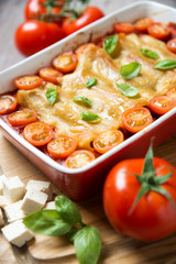 Veganer Cannelloni-Auflauf mit Hefeschmelz überbacken