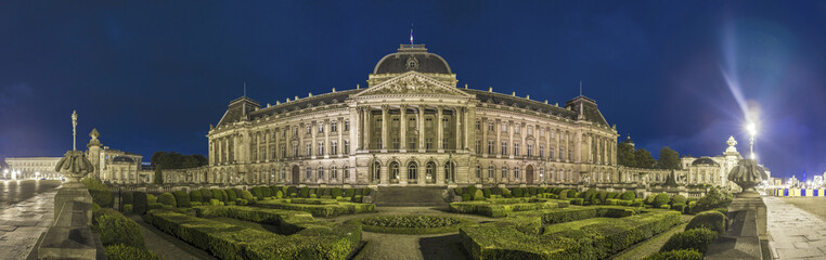 Fototapeta na wymiar Pałac Królewski w Brukseli, Belgia.