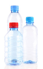 Naklejka premium Plastic bottles isolated on white