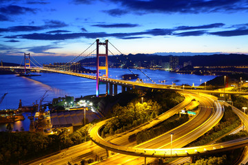 Fototapeta premium Tsing Ma Bridge in Hong Kong at night