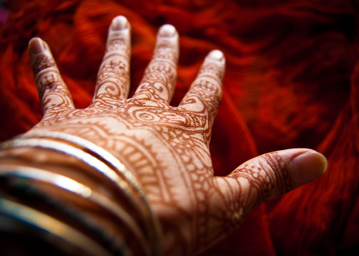 Mehendi hand