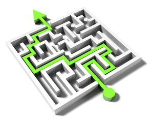 solved labyrinth with green arrow