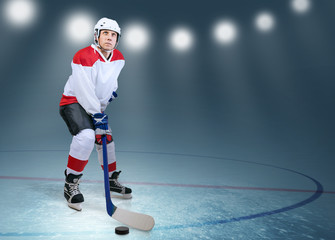 Hockey player on the ice