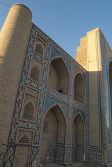 Fototapeta na wymiar Cellules de la madrasa Madar-i Khan, Boukhara