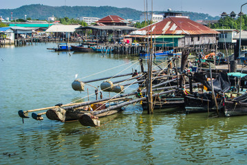 Obraz premium Fishing boats moored in the fishing harbor.