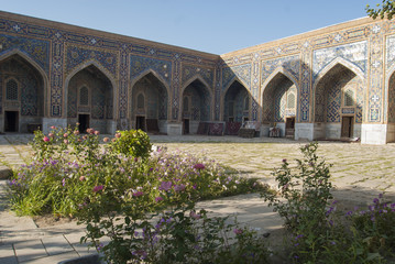 Cour intérieure de la médersa d'Oulough Beg, Samarcande